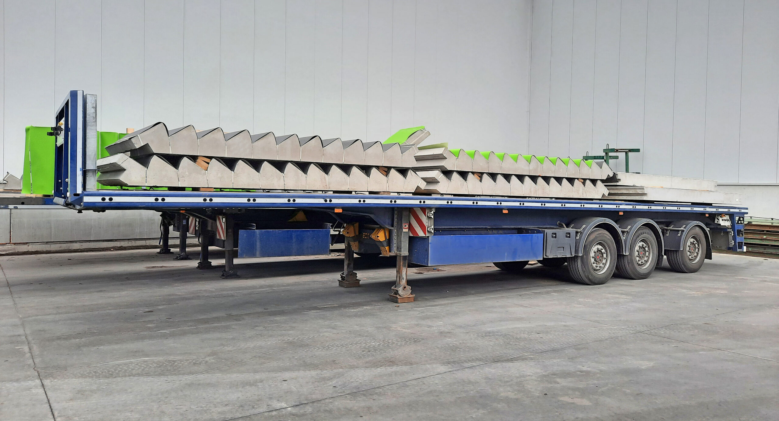 GT Verladung LKW BETESCO TL WL scaled